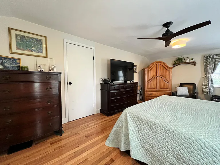 73 Hemlock Rd — Photo 25