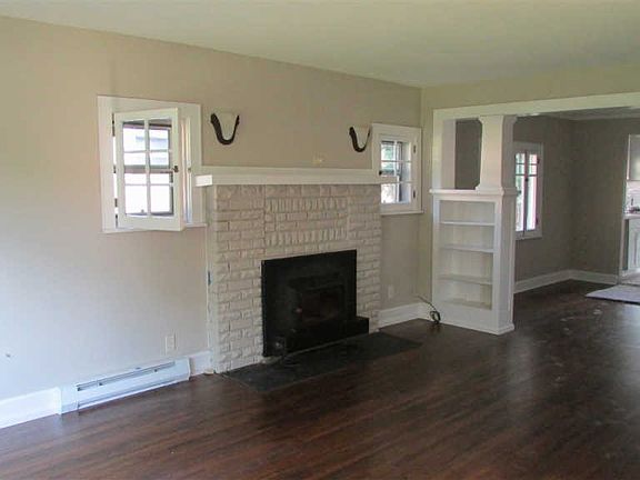 4th image of 3117 W Euclid Ave