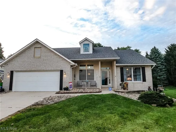 737 Danberry Dr, Wooster, OH 44691