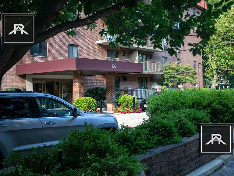 135 Pleasant St #601 — Photo 17