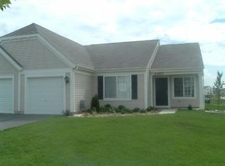 2460 Hillsboro Ln, Montgomery, IL 60538