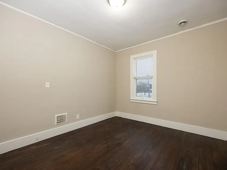 3209 & 3211 Pasadena, Detroit, MI, 48238 — Photo 22