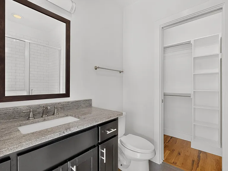 4950 Cedar Springs Rd #301 — Photo 15