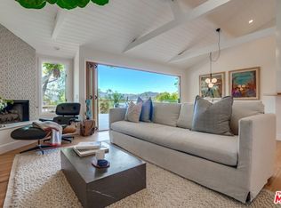 21125 Colina Dr, Topanga, CA 90290