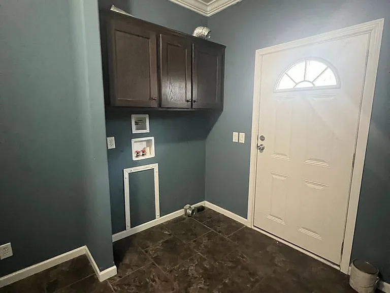 158 Spring Rd — Photo 20