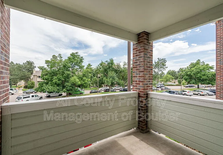 33 S Boulder Cir #209 — Photo 9