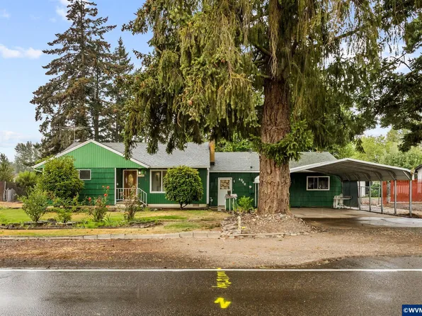 4966 Swegle Rd NE, Salem, OR 97301