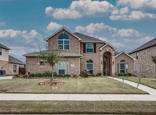 510 Dover Dr, Midlothian, TX 76065