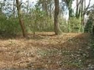 86XX SE 36th St, Mercer Island, WA 98040