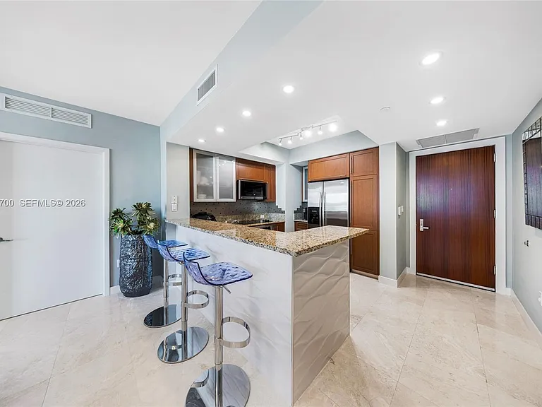 2831 N Ocean Blvd #702N — Photo 9