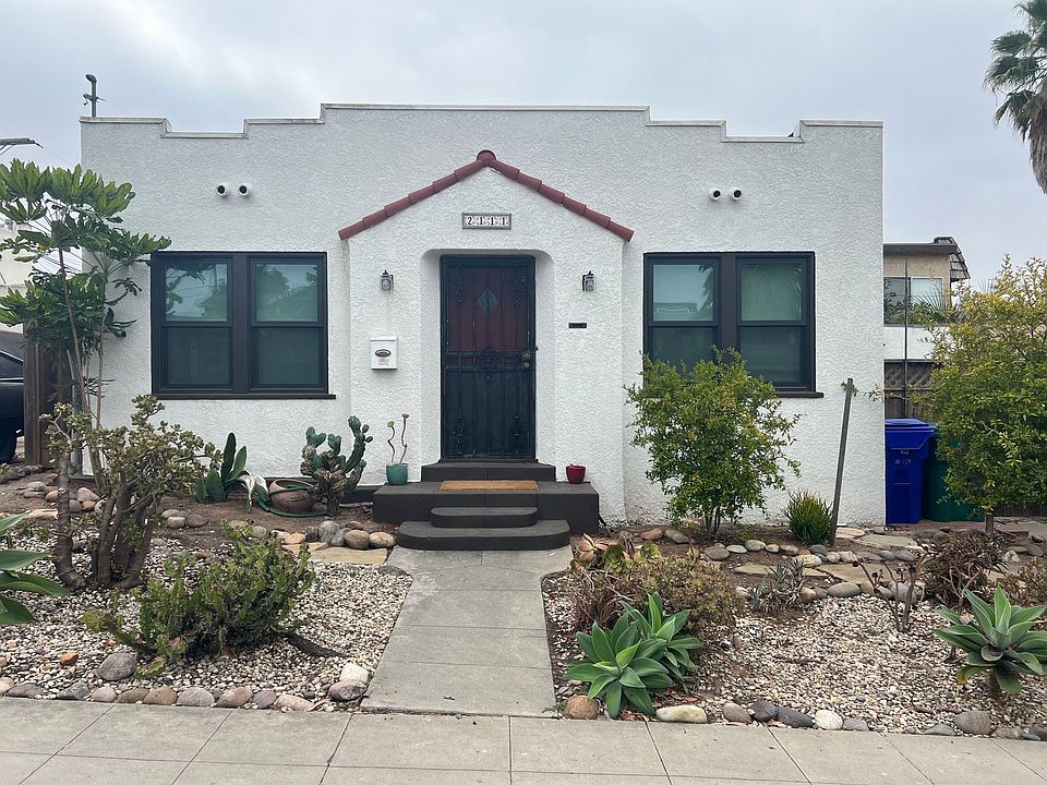 1st image of 2111 Meade Ave