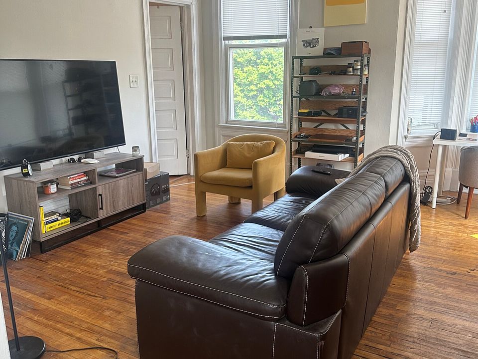 1st image of 1355 W Chicago Ave #B07