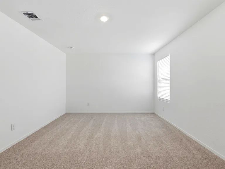629 Craven St — Photo 23