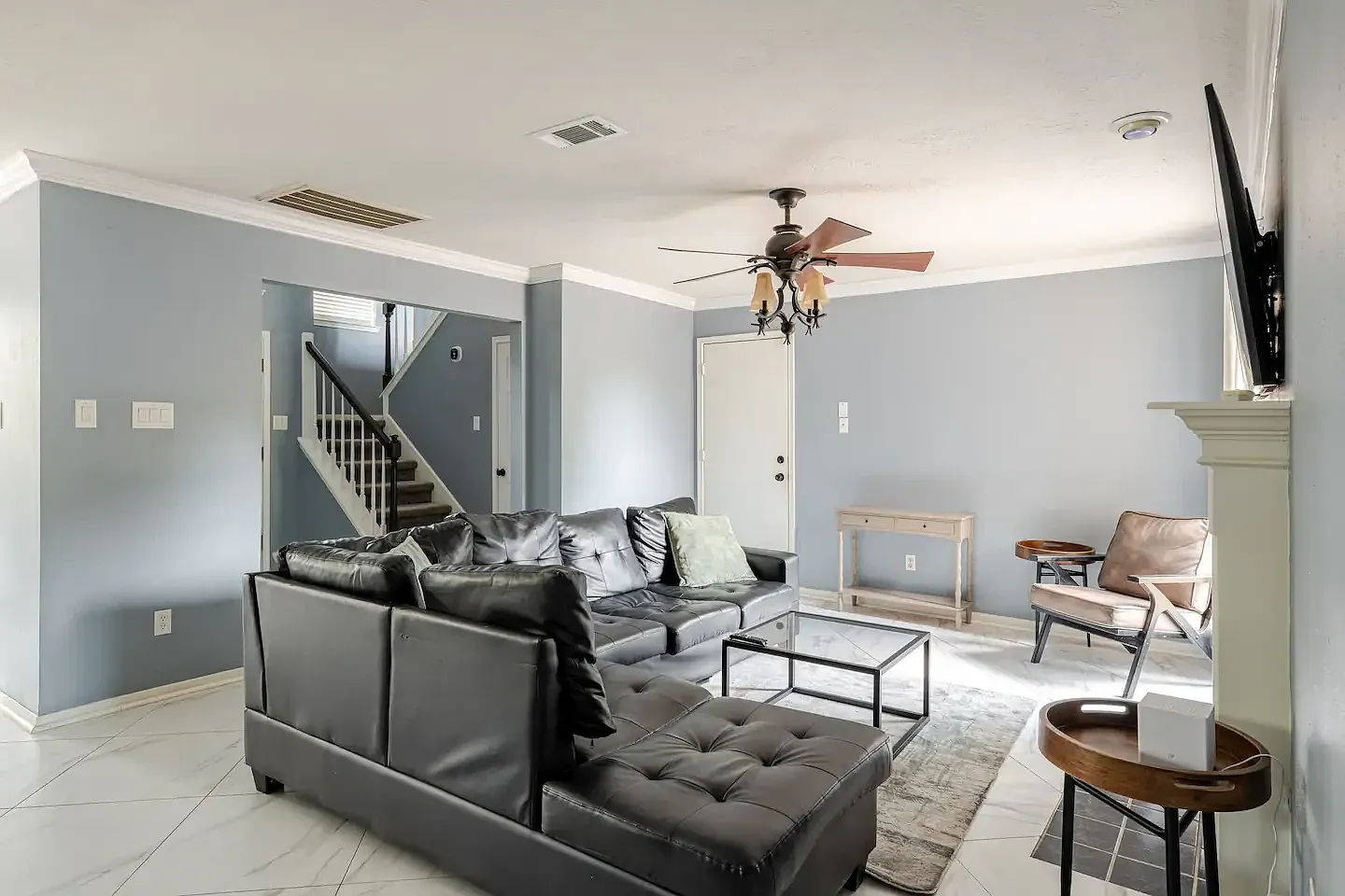 4 bed, $5,500 — Photo 3