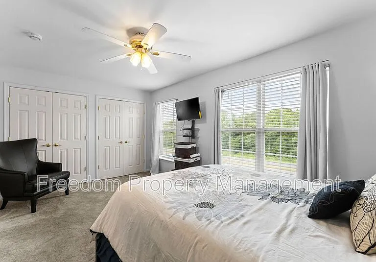 15305 Brazil Cir — Photo 34
