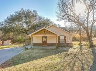 600 Alameda Rd, Azle, TX 76020