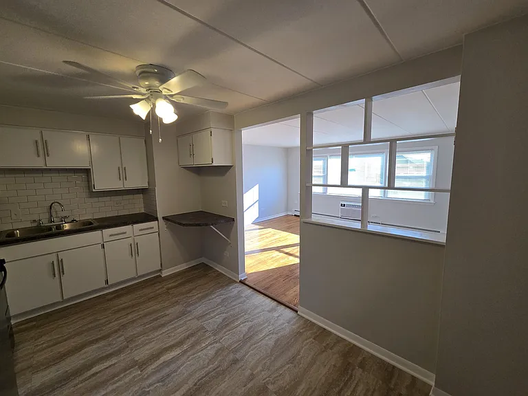 11013 S Lloyd Dr #12 — Photo 7