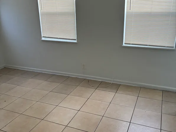 646 Latona Ave APT 1, Lake Worth, FL 33460