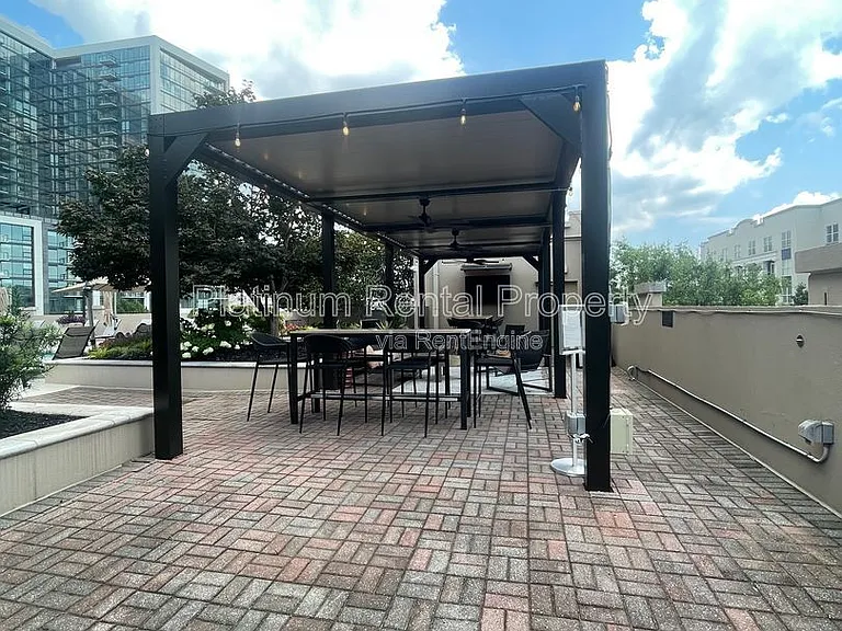 325 E Paces Ferry Rd NE #414 — Photo 24