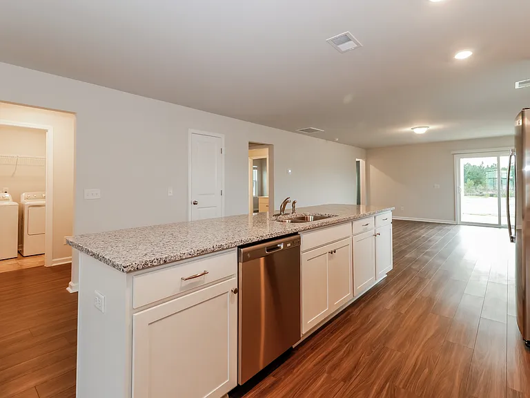 550 Wilkins Rd — Photo 10