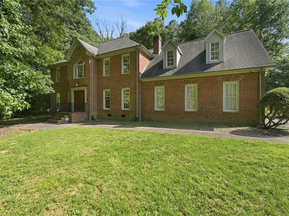 5401 Brekenwood Rd, Pleasant Garden, NC 27313