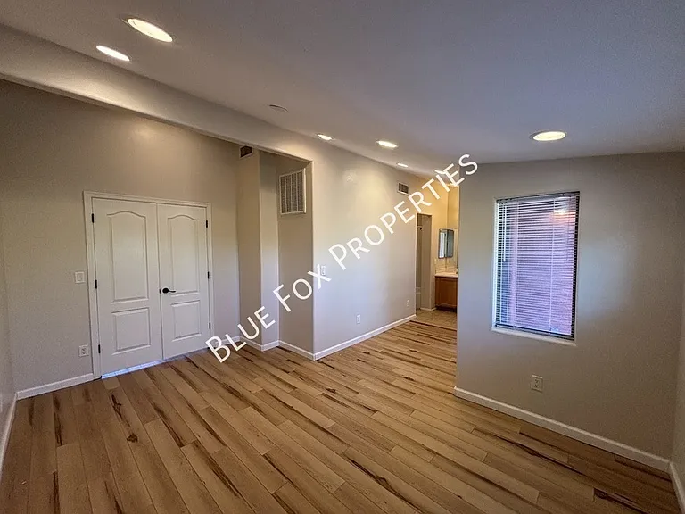322 N Hasman Dr — Photo 14