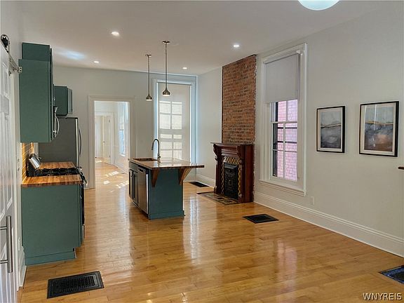 3rd image of 58 Tracy St #1