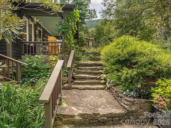 42nd image of 85 Chestnut Hill Rd