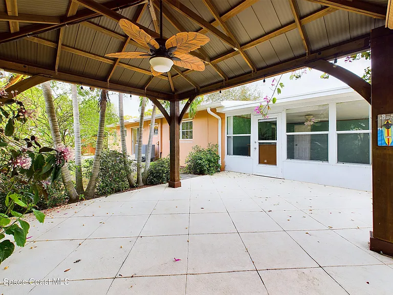 1202 Yacht Club Blvd — Photo 34