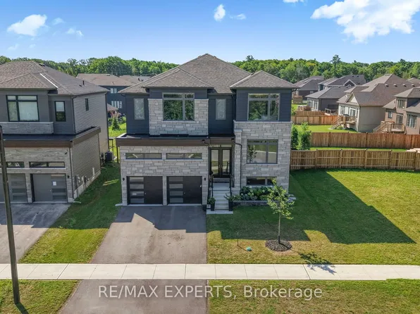 222 Mapleside Dr, Wasaga Beach, ON L9Z 0L4