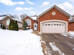 62 Mission Rd, Brantford, ON N3S 0A3