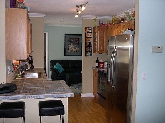 2nd image of 1601 Bahia Drive