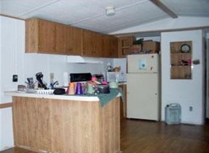 5th image of 679 NW 117th Ct