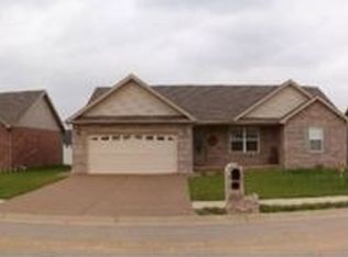 10630 Titan Dr, Newburgh, IN 47630