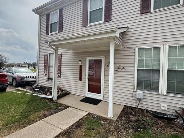 28378 Raleigh Crescent Dr #20, New Baltimore, MI 48051