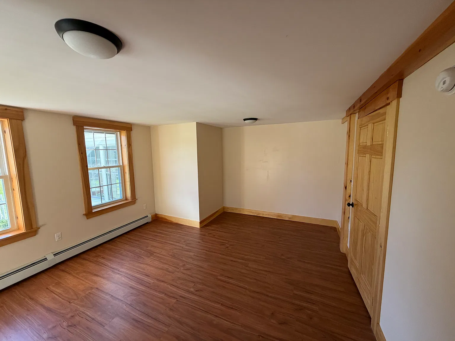 2 bed, $1,800 — Photo 2