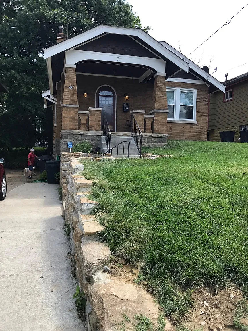76 Taylor Ave photo 1