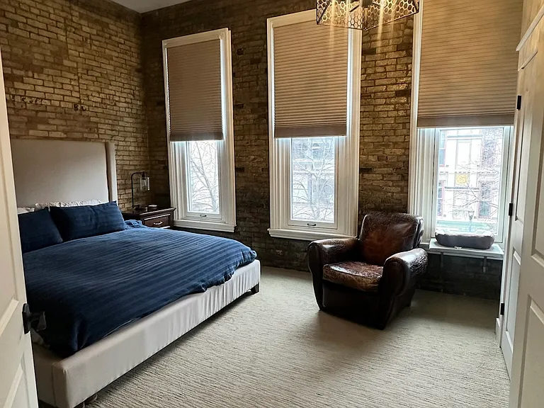 52 Monroe Center St NW #4 — Photo 9