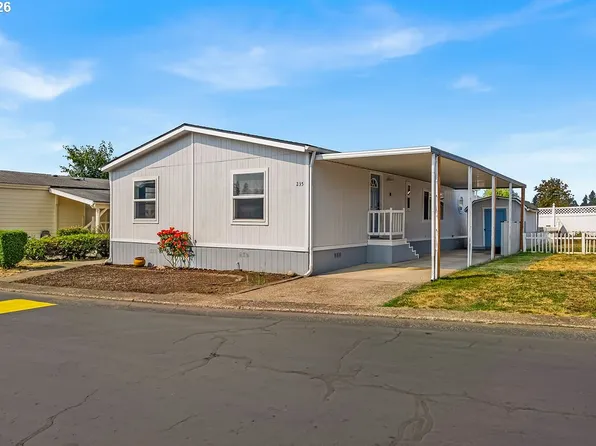 12450 SW Fischer Rd Unit 235, Tigard, OR 97224