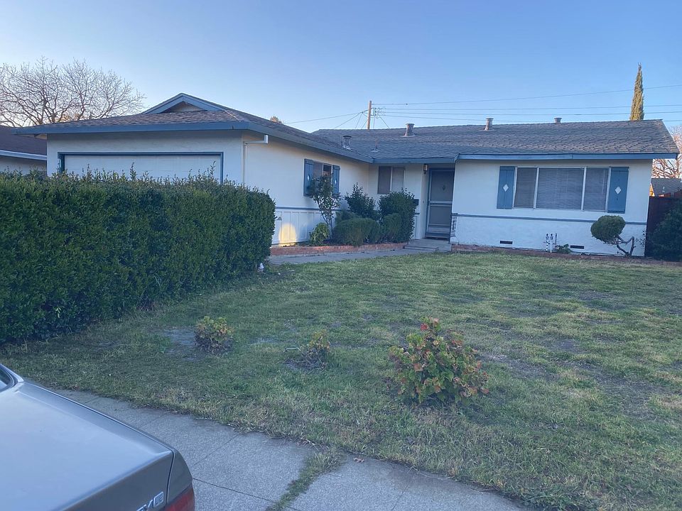 1st image of 1613 Grand Teton Dr