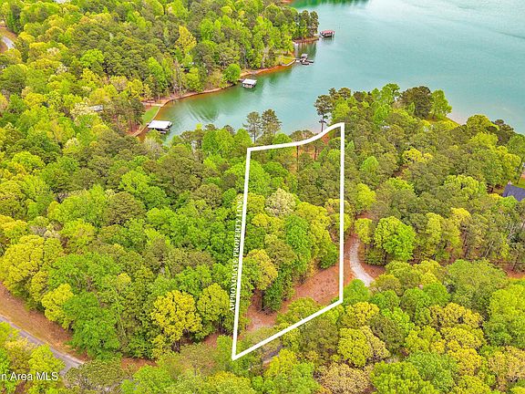 5th image of 2353 Murray Rd