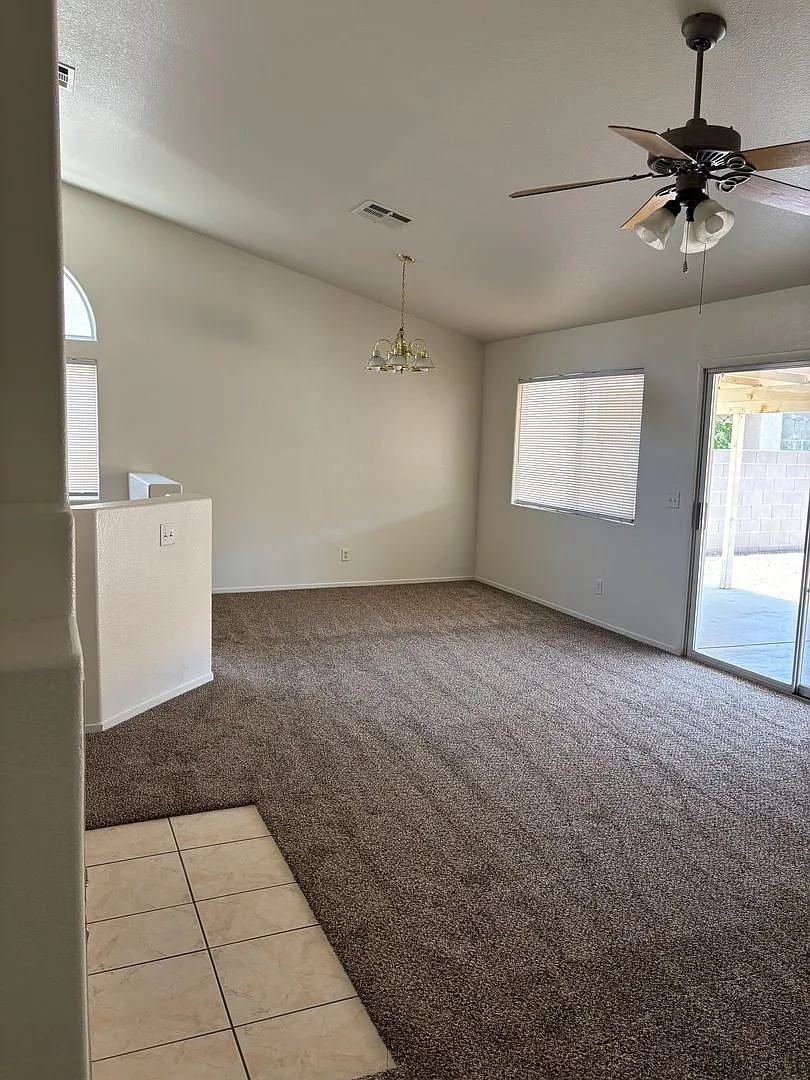 803 Seco Verde — Photo 3