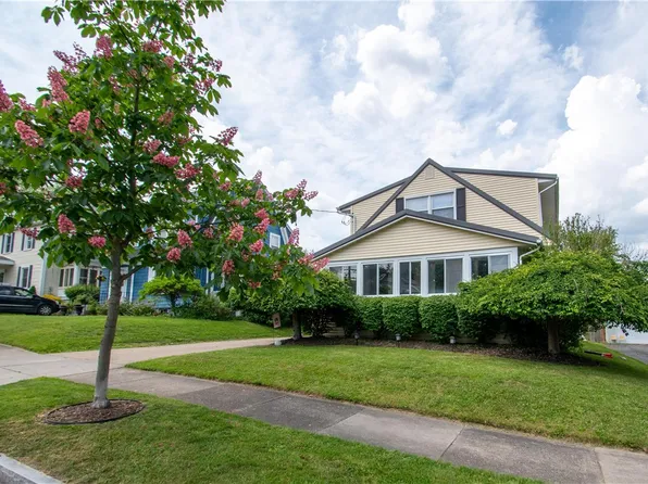 452 Washington St, Geneva, NY 14456