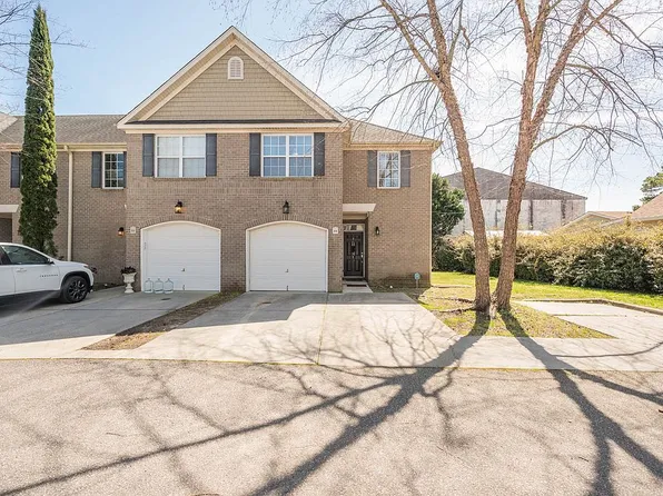 304 Swain Hill Ct, Virginia Beach, VA 23452