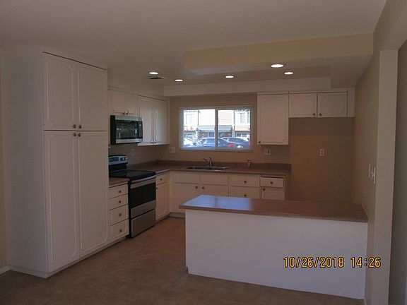 5th image of 316 W La Veta Ave APT A