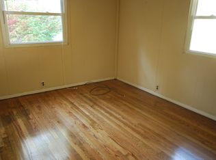 118 Ogontz Ln, Oak Ridge, TN 37830