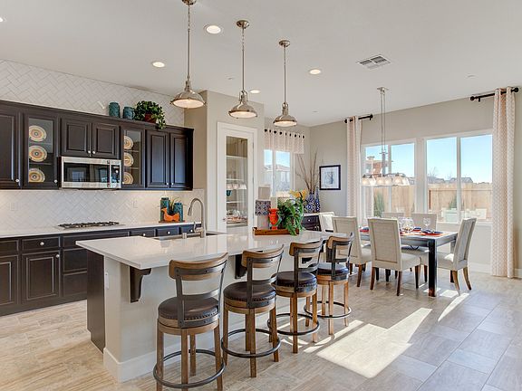 Ample cabinetry in kitchen