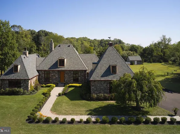 354 Cafferty Rd, Pipersville, PA 18947