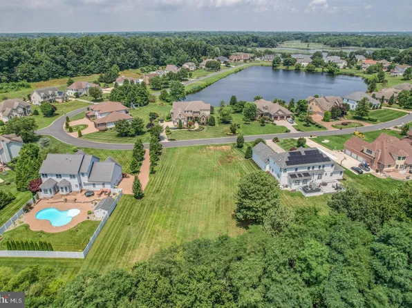 1819 Windswept Cir, Dover, DE 19901