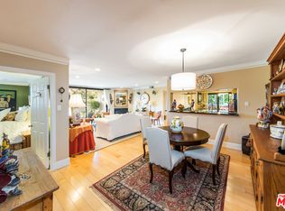 838 S Barrington Ave APT 101, Los Angeles, CA 90049